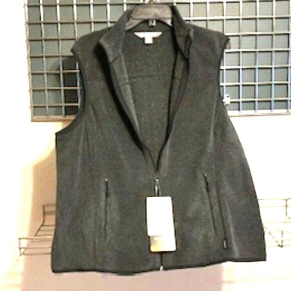 Fleece Hunting Vest . Size: 1X . Guide Series . Gander Mountain - Picture 1 of 4